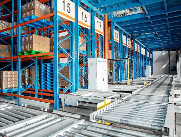 双喜！盈趣科技成为工信部认定首批卓越级智能工厂，国家智能制造示范工厂验收